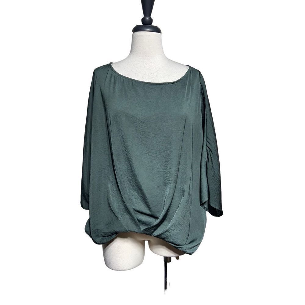 She + Sky Green Silky Kimono Sleeve Blouse Size Medium